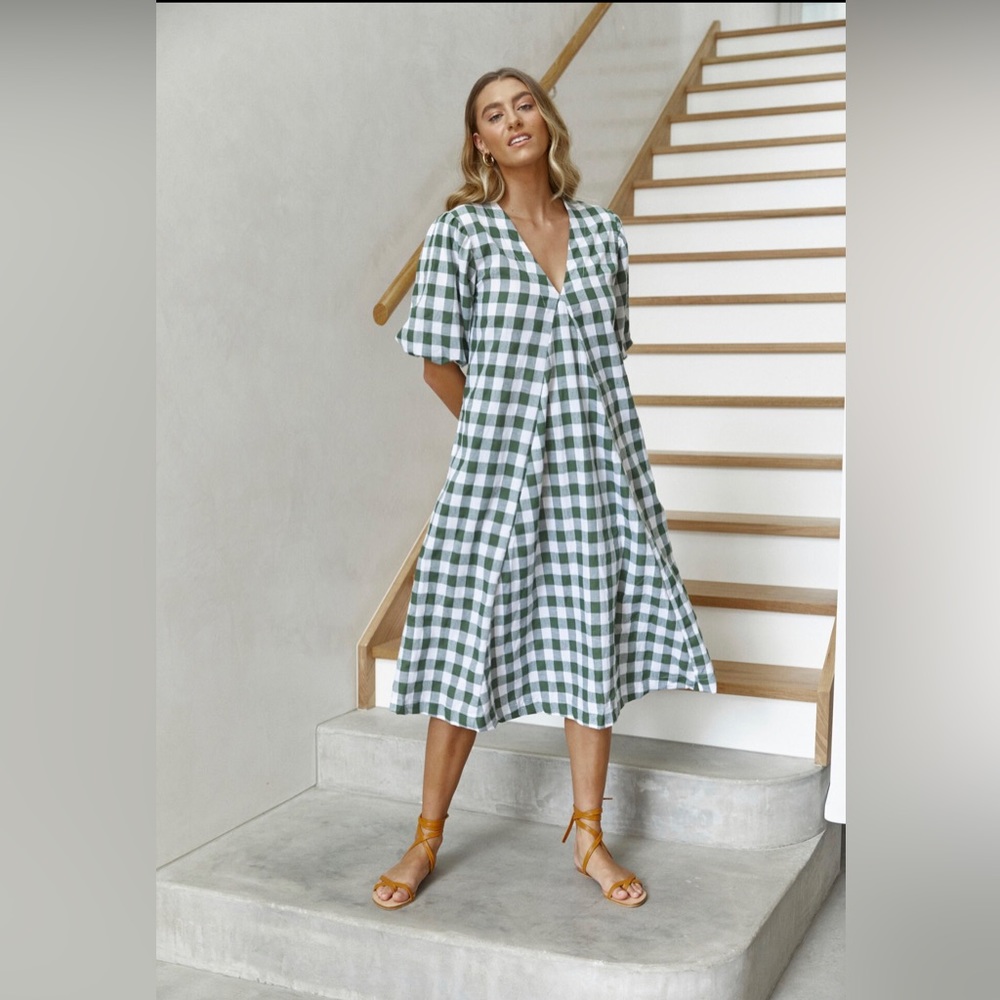 Gingham V-Neck Midi Dress in Green and White